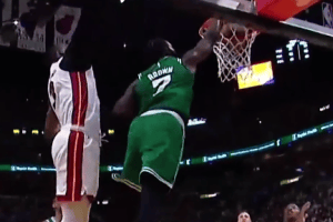 Jaylen Brown: Orgoglioso del gruppo, tante squadre crollano quando sono con le spalle al muro
