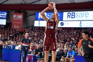 Michael Bramos retires from basketball