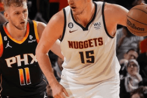 Kevin Durant: Sconfitta imbarazzante, Nikola Jokic uno dei migliori centri della storia del gioco