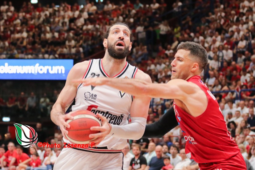 EA7 Emporio Armani Milano - Segafredo Zanetti Bologna 
Tornik’e Shengelia