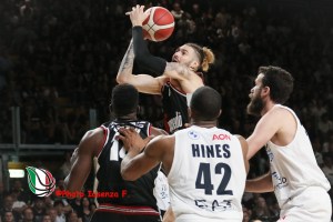 Virtus Bologna, in giornata l’annuncio di Isaia Cordinier?