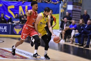 La Fortitudo Bologna vicina a Luca Vencato