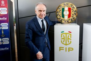 Gianni Petrucci: Mi diverto a prendere insulti social quando mi ricandido. Perciò lo rifarò
