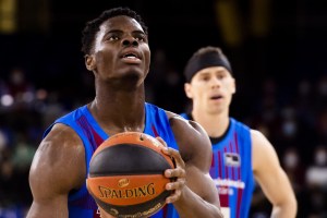 Il Barcellona prova a convincere James Nnaji a rimandare il salto in NBA