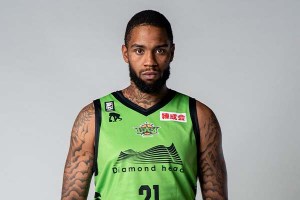 Shawn Long rimane in Giappone, accordo con gli Evessa Osaka