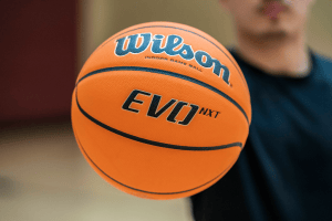 Wilson firma una partnership pluriennale con basketballscotland