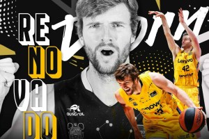 Aaron Doornekamp rinnova a Tenerife