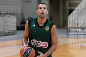 Panathinaikos, Kostas Sloukas già al lavoro. E sarà capitano