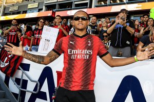 Paolo Banchero a Carson per il Milan. Ma ai rigori vince la Juventus