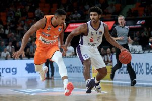 Olimpia Milano, offerto l’esterno Mark Smith