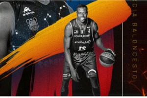 Murcia firma Moussa Diagne
