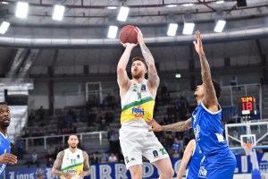 Bulls sign Turkish forward Onuralp Bitim to two-way deal