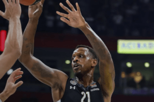 James Nunnally signed with the Zhejiang Lions