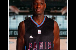 Bandja Sy signs with Paris Basketball