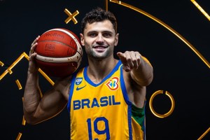 Raul Neto suffers rupture of patellar tendon in right knee