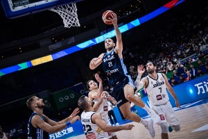 Grecia scappa nel quarto periodo, Giordania ko