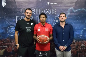 Charlie Moore e la voglia di incidere in maglia Estra: “Stiamo bene insieme ed è molto importante”