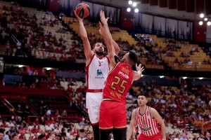 L’Olimpia Milano sorride nella notte di Spanoulis: Olympiacos battuto in 30′