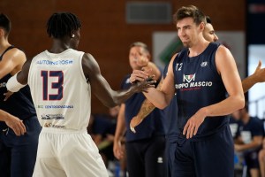 Blu Basket, amichevole con Piacenza al PalaFacchetti