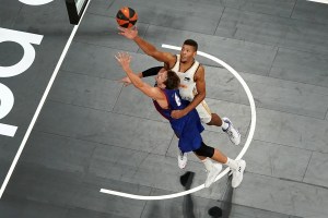 Real, Tavares salta il Clasico