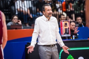 Banchi: “Molto, molto orgoglioso di giocare contro l’Italia”