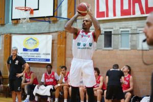 Darion Atkins returns to Chemnitz
