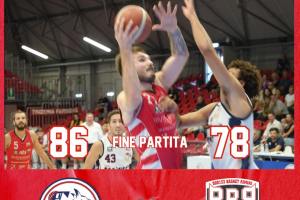 Piacenza batte Rimini con i 21 di Veronesi