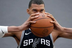 Spurs, Wembanyama cresciuto di 20 libbre (9kg) in offseason