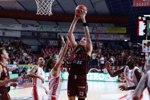 Venezia dilaga contro Varese: quinta vinta di fila per gli orogranata