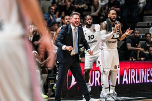 ASVEL, Pozzecco negli spogliatoi dopo il ko contro la Virtus