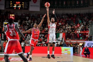 Moretti! Vince Varese con una prova di carattere, Pistoia cede nel finale