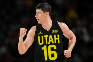 Utah Jazz, solo 2′ per Fontecchio contro i Kings