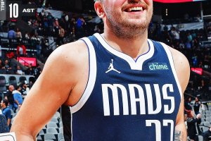 I Mavericks, e Doncic, rovinano il debutto NBA di Victor Wembanyama