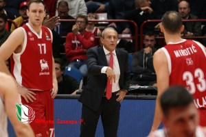 Messina: ‘Difesa di altissimo livello ci ha tenuto in corsa, scelte perfette nel finale’