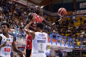Spettacolo Reggiana con Hervey: Brindisi flop in casa