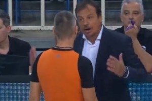 Panathinaikos, Ataman espulso contro il Maccabi