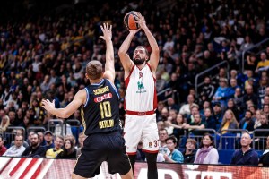 L’Alba Berlino punisce un Olimpia sprecona  85-82