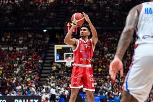 Paris Basketball tabs Maodo Lo