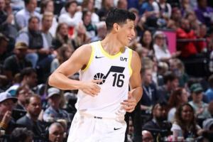 12’ per Simone Fontecchio nella prima casalinga in preseason dei Jazz