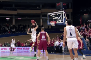 Lietkabelis-Dolomiti Energia Trento, gli highlights e il canestro decisivo di Ellis