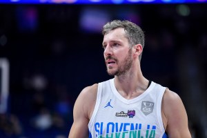 Parata di stelle per l’addio al basket di Goran Dragic