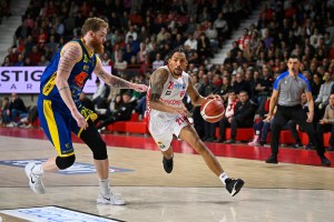 Varese, Hanlan: “Siamo pronti a lottare”