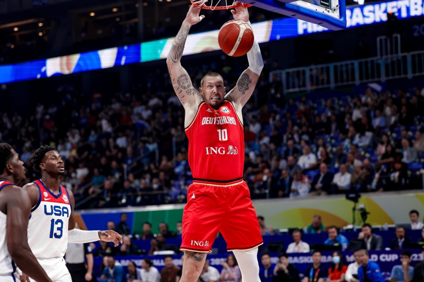 daniel theis euroleague