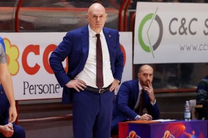 Reyer Venezia, Mfiondu Kabengele attende ancora il visto