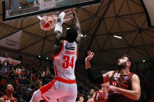 Trapani Shark, Ogbeide: “Darò tutto per vincere, per me grande opportunità di riscatto”