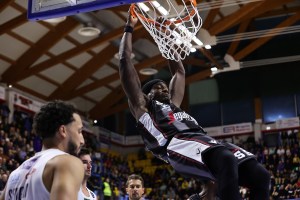 Awudu Abass: Vogolio vincere qualcosa di importante, lascio ‘quelli fuori’ a parlare del mercato
