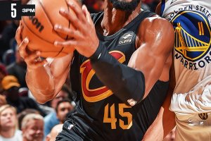 Mitchell segna 31 Punti e i Cavaliers interrompono la serie di 16 sconfitte con i Warriors
