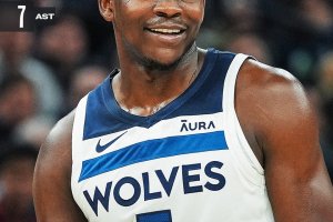 Edwards segna 38 Punti e i Wolves infliggono la prima sconfitta ai Celtics in overtime