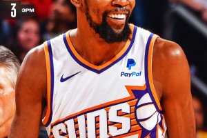 Durant e Booker guidano i Suns alla quinta W in fila: crisi Warriors