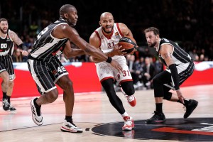 Efes is in Milan, Hines will play his 400th game, Messina: “We need togetherness and toughness”